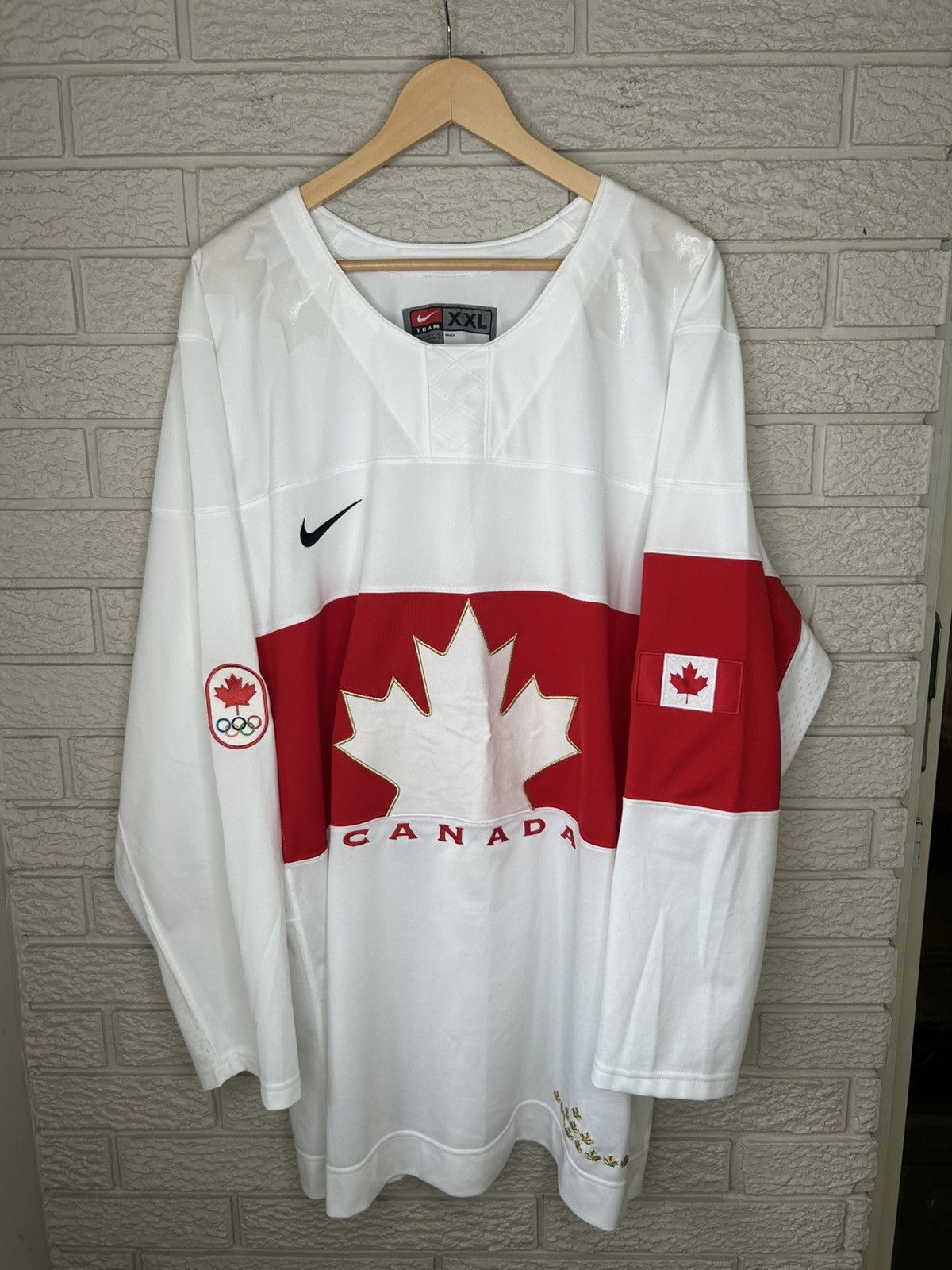 Nike Nike Team Canada 2014 Olympic IIHF Hockey Jersey Size US XXL / EU 58 / 5 - 1 Thumbnail