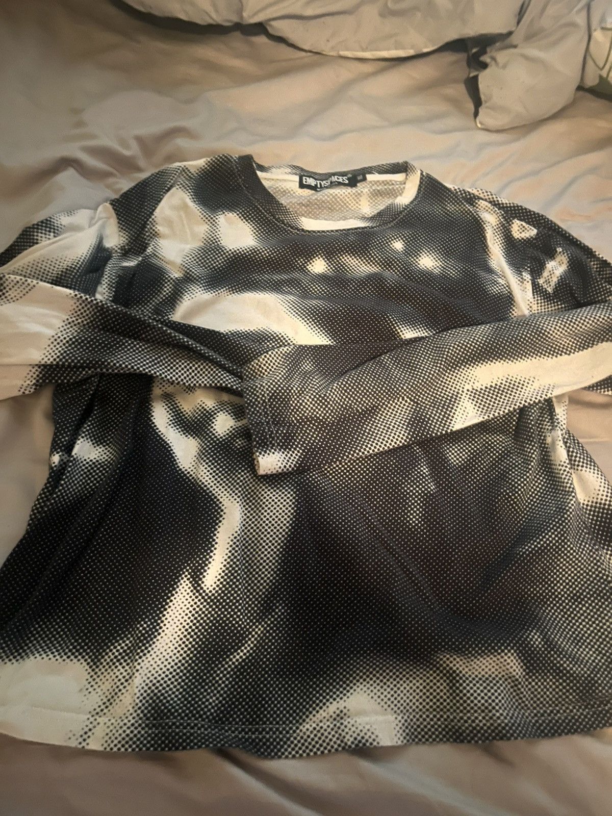 Other Empty Spaces Fallen Angel shirt Size US XL / EU 56 / 4 - 2 Thumbnail