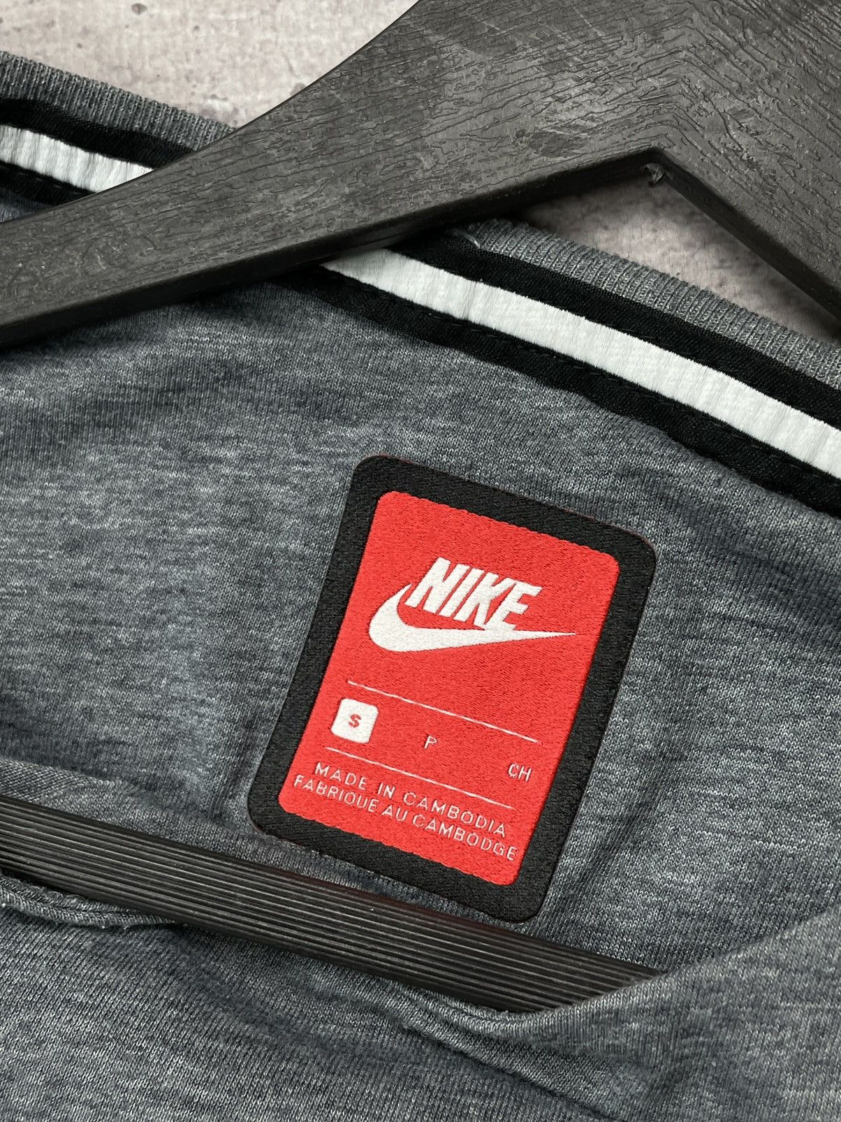 Nike Nike tech fleece tshirt Sz S Size US S / EU 44-46 / 1 - 9 Thumbnail