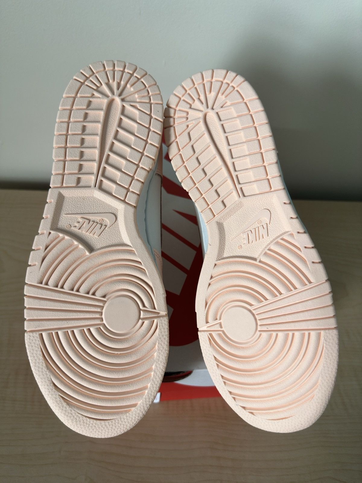 Nike Crimson Tint Dunk High Size US 8.5 / IT 38.5 - 5 Thumbnail