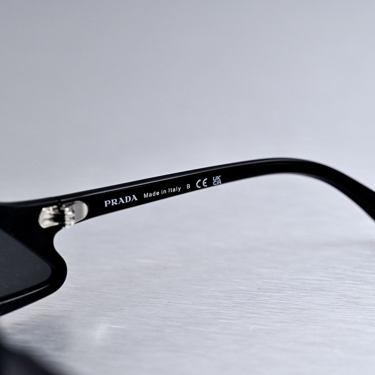 Prada PRADA 0PR B03S 1AB5S0 SUNGLASSES Size ONE SIZE - 5 Thumbnail