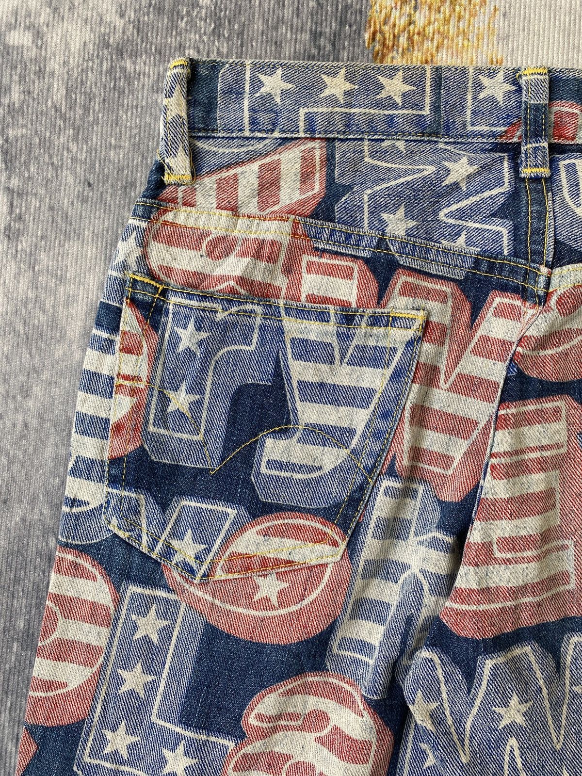 Hysteric Glamour AW1998 Japanese Brand Hysteric Glamour Overprint Jeans Size US 28 / EU 44 - 14 Thumbnail