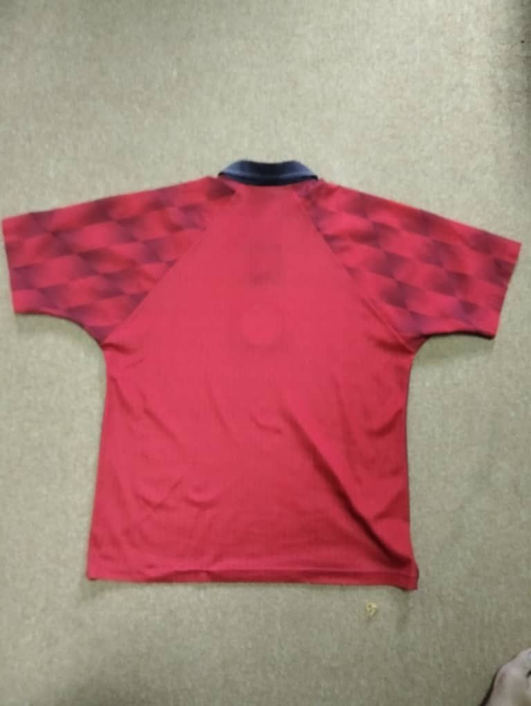Japanese Brand × Umbro × Vintage Vintage 90s Manchester United ‘Umbro Sharp’ Jersey Size US L / EU 52-54 / 3 - 2 Thumbnail