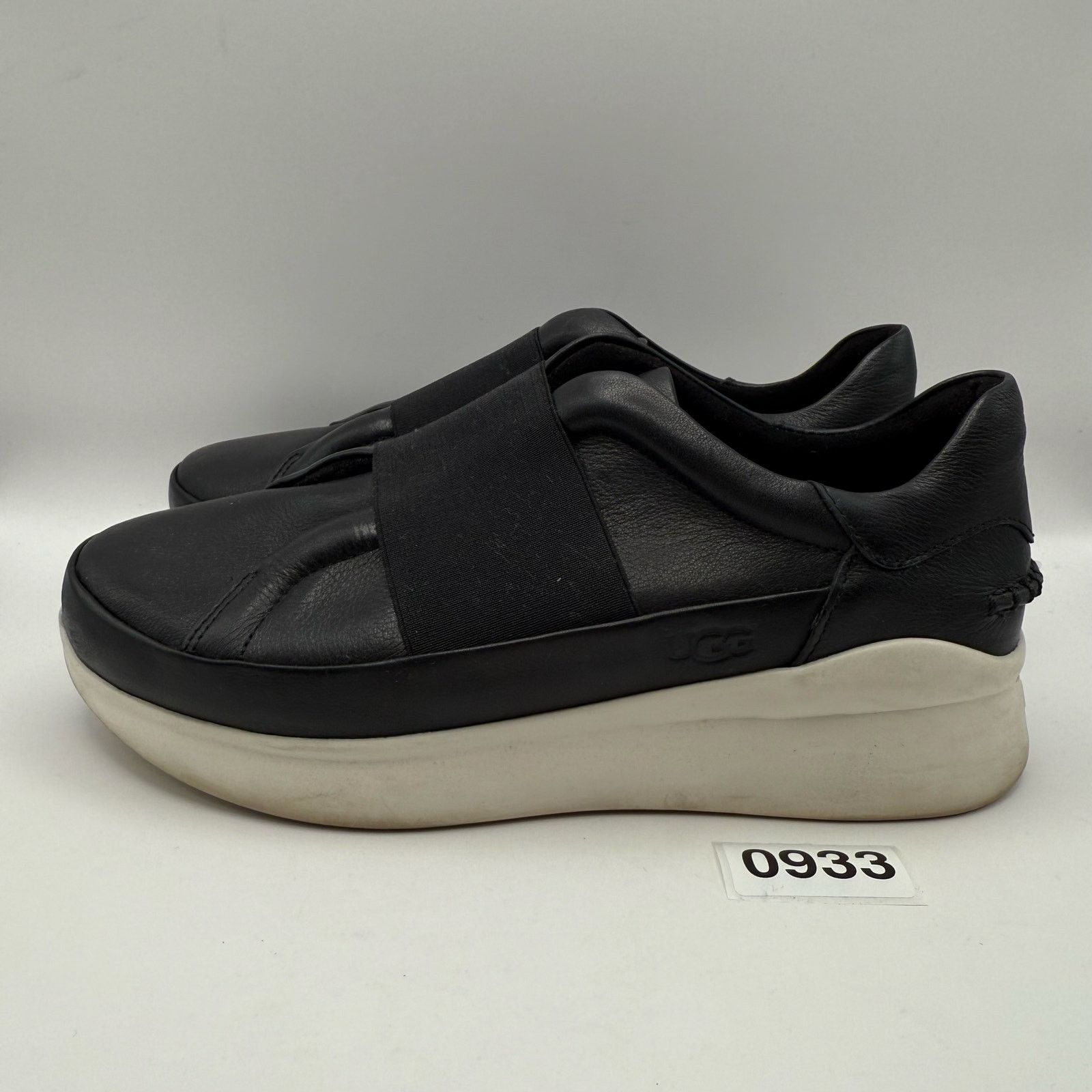 Ugg UGG WOMEN'S 7.5 LIBU BLACK LEATHER SNEAKER 1106621 Size US 7.5 / IT 37.5 - 4 Thumbnail
