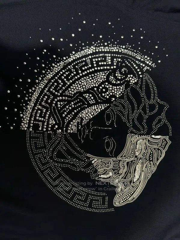 Versace Versace Black Wool Embroidered Medusa Pullover . Size US M / EU 48-50 / 2 - 3 Thumbnail