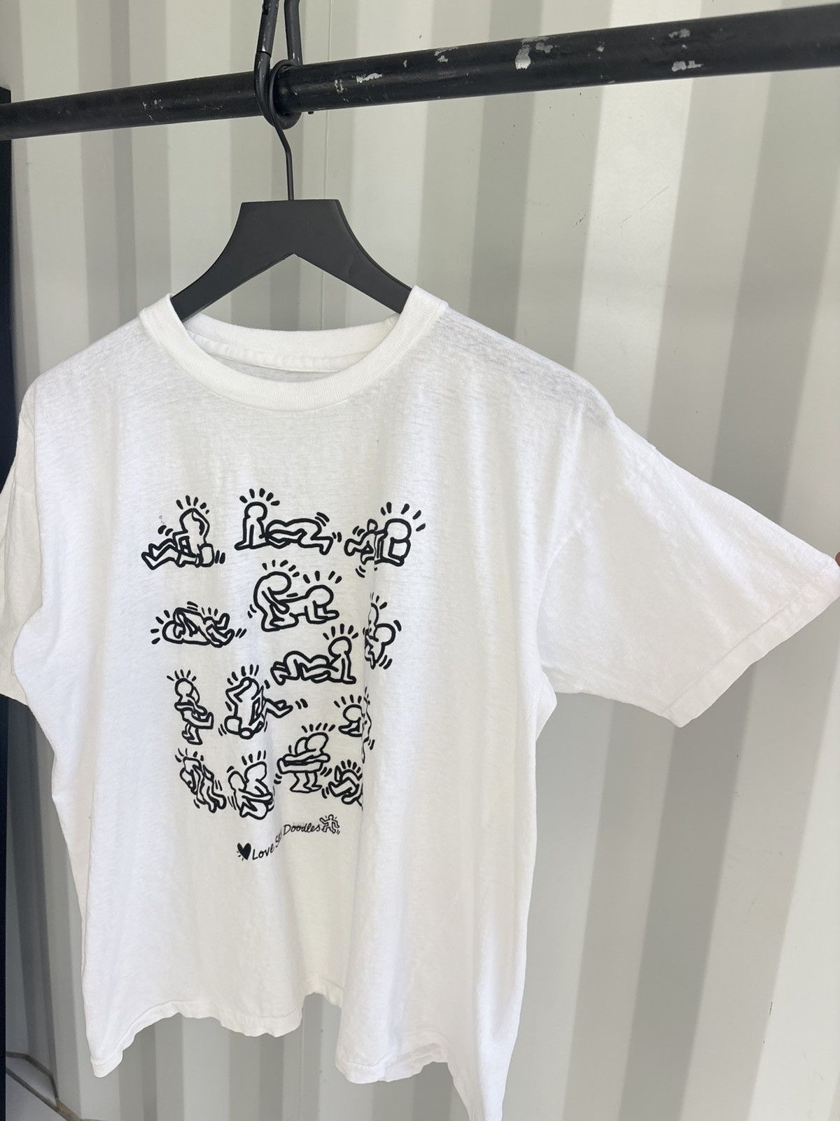 Vintage Vintage Haring Love Sex Shirt Faded Distressed GRUNGE Band Size US M / EU 48-50 / 2 - 2 Thumbnail