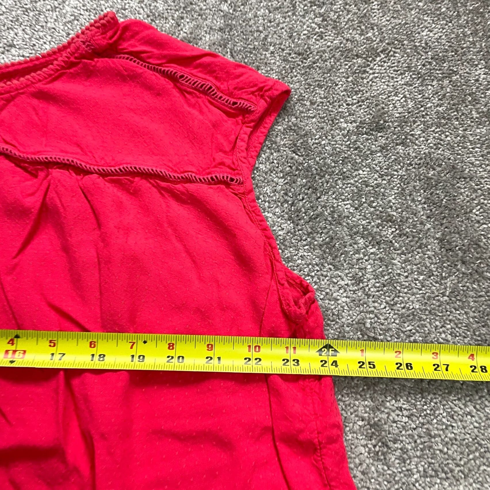 Vintage St. John's Bay Women's XL Sleeveless Blouse Red Rayon Casual Relaxed Fit Size XL / US 12-14 / IT 48-50 - 7 Thumbnail