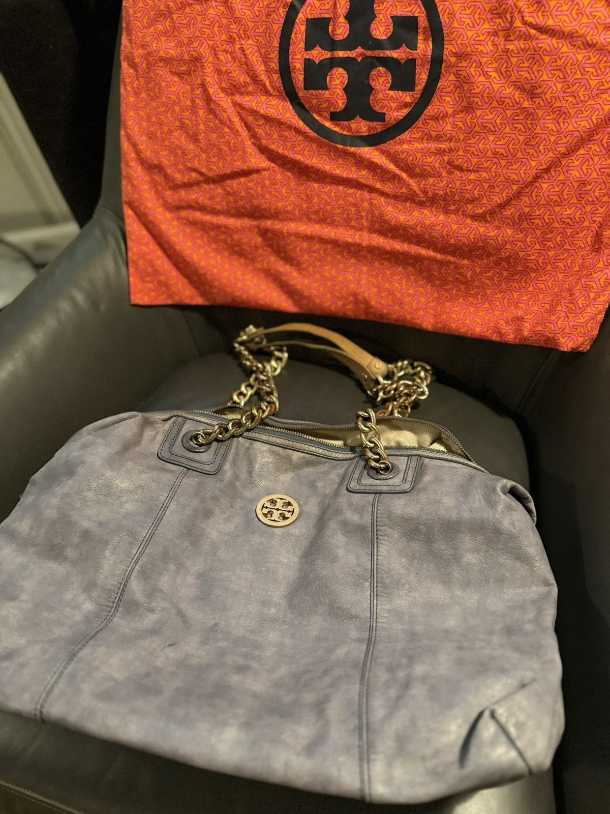 Tory Burch Tory Burch Large, Distressed Leather Lavender Shoulder Bag Size ONE SIZE - 1 Thumbnail