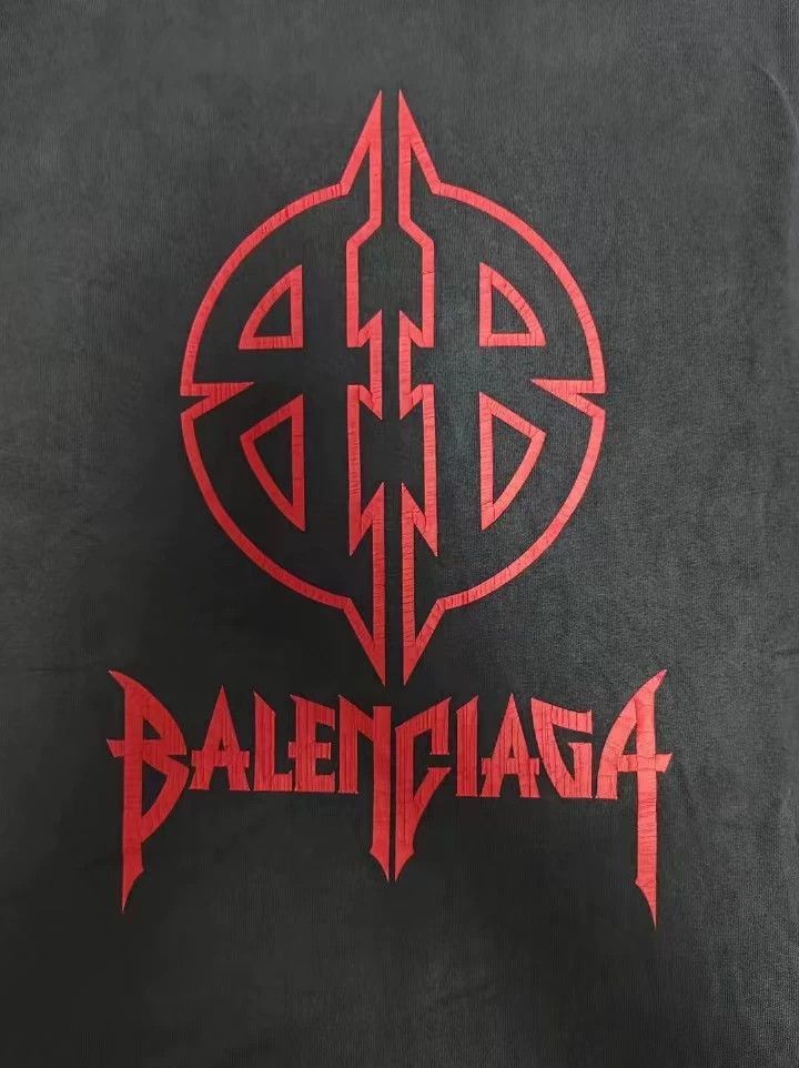 Balenciaga Balenciaga 23fw Bitcoin Totem Alien BB Vintage Short sleeve Size US XL / EU 56 / 4 - 3 Thumbnail