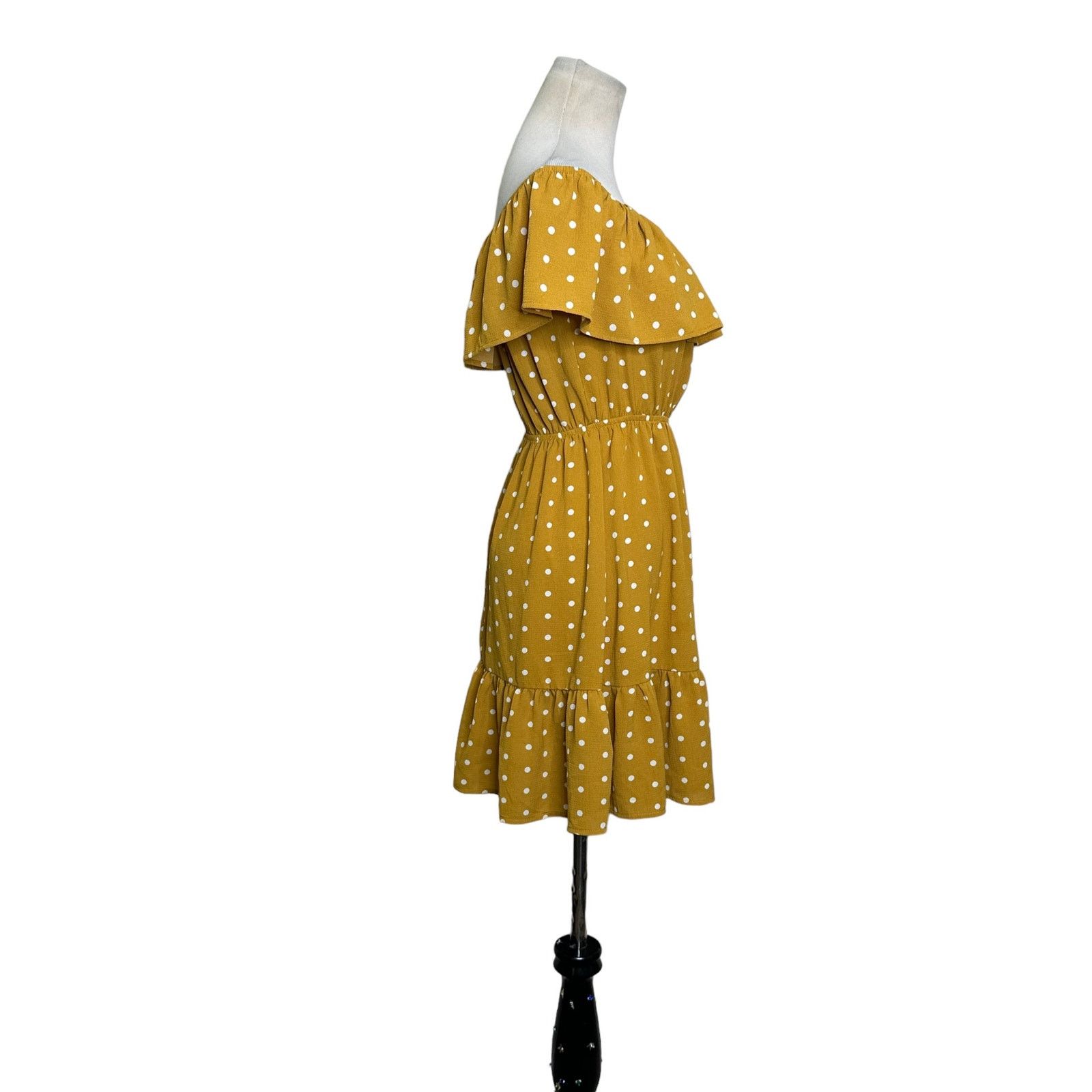 Forever 21 Forever 21 polka dots off shoulder mini dress size Small Size S / US 4 / IT 40 - 6 Thumbnail