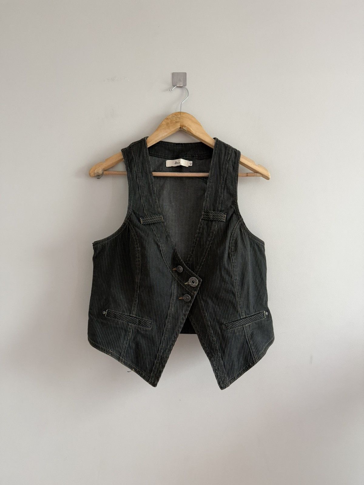 Vintage Avant-Garde Pinstripe Vest Size M / US 6-8 / IT 42-44 - 1 Thumbnail