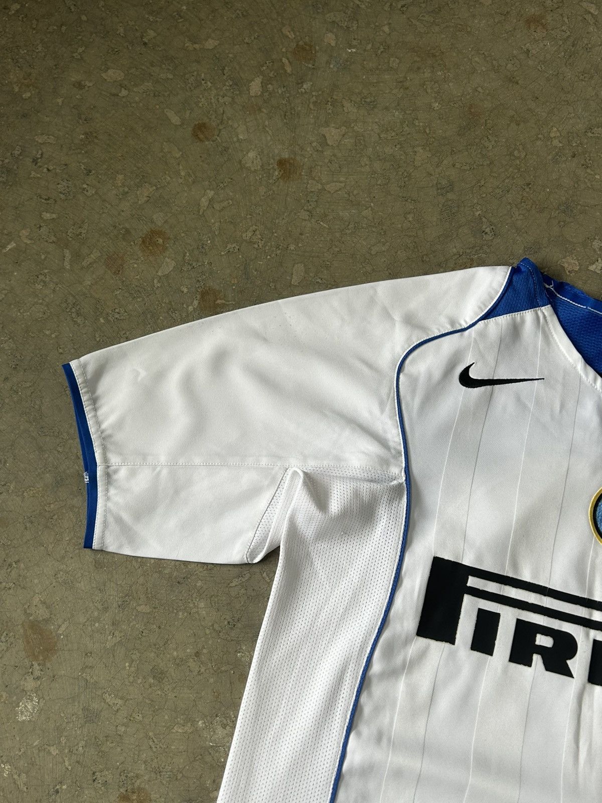 Nike 1990-2000 Inter Milan Away Shirt Vintage Soccer Jersey Size US S / EU 44-46 / 1 - 4 Thumbnail