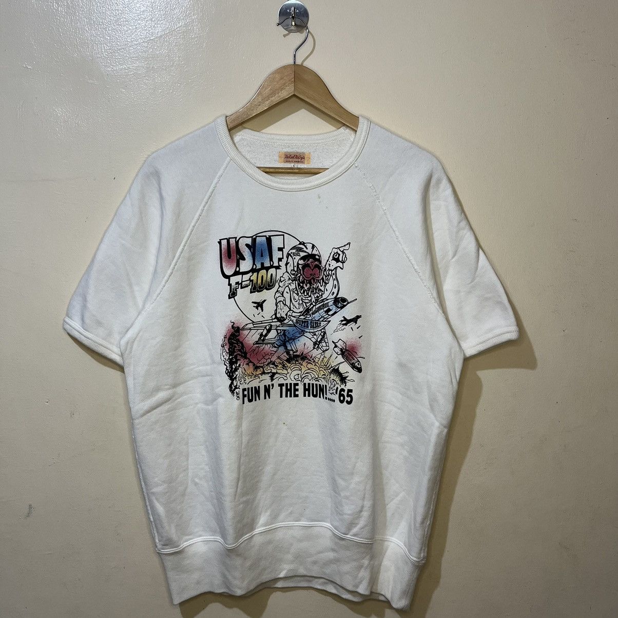 The Real McCoy's USAF F=100 "Fun N' The Hun!...'65" Short Sleeve Sweatshirt Size US L / EU 52-54 / 3 - 1 Thumbnail