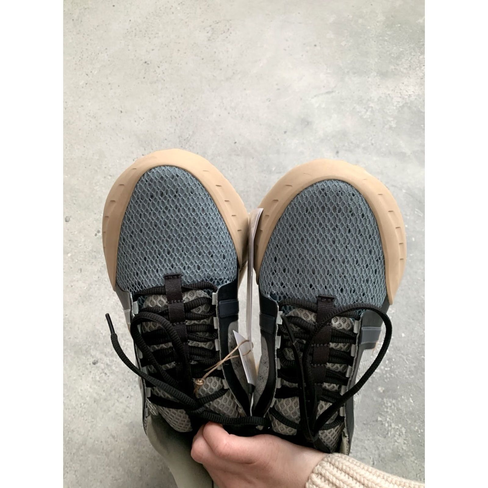 Adidas ADIDAS KOUZA ASH SILVER SIZE US 10, UK 9.5, EU 44 - Adidas X Sneaker, Men, Multicolor, 2024, Low Top, US 10 Size US 10 / EU 43 - 5 Thumbnail