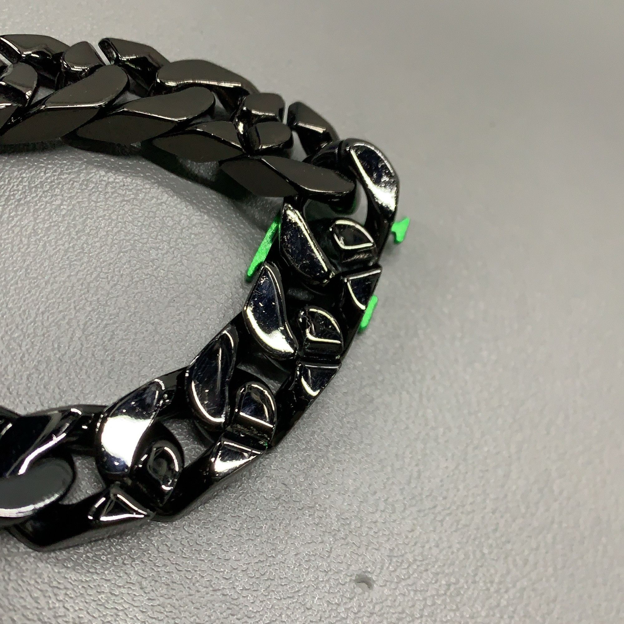 Louis Vuitton Louis Vuitton Bracelet Size ONE SIZE - 7 Thumbnail