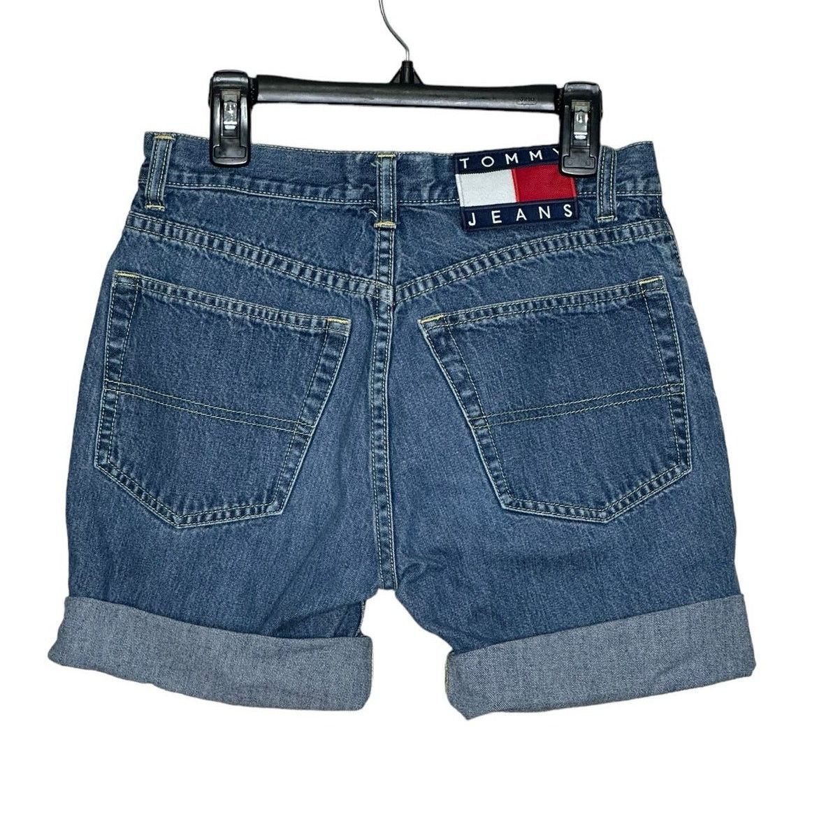 Tommy Hilfiger Tommy Hilfiger vintage denim cuffed shorts size 3 Size 28" / US 6 / IT 42 - 8 Thumbnail