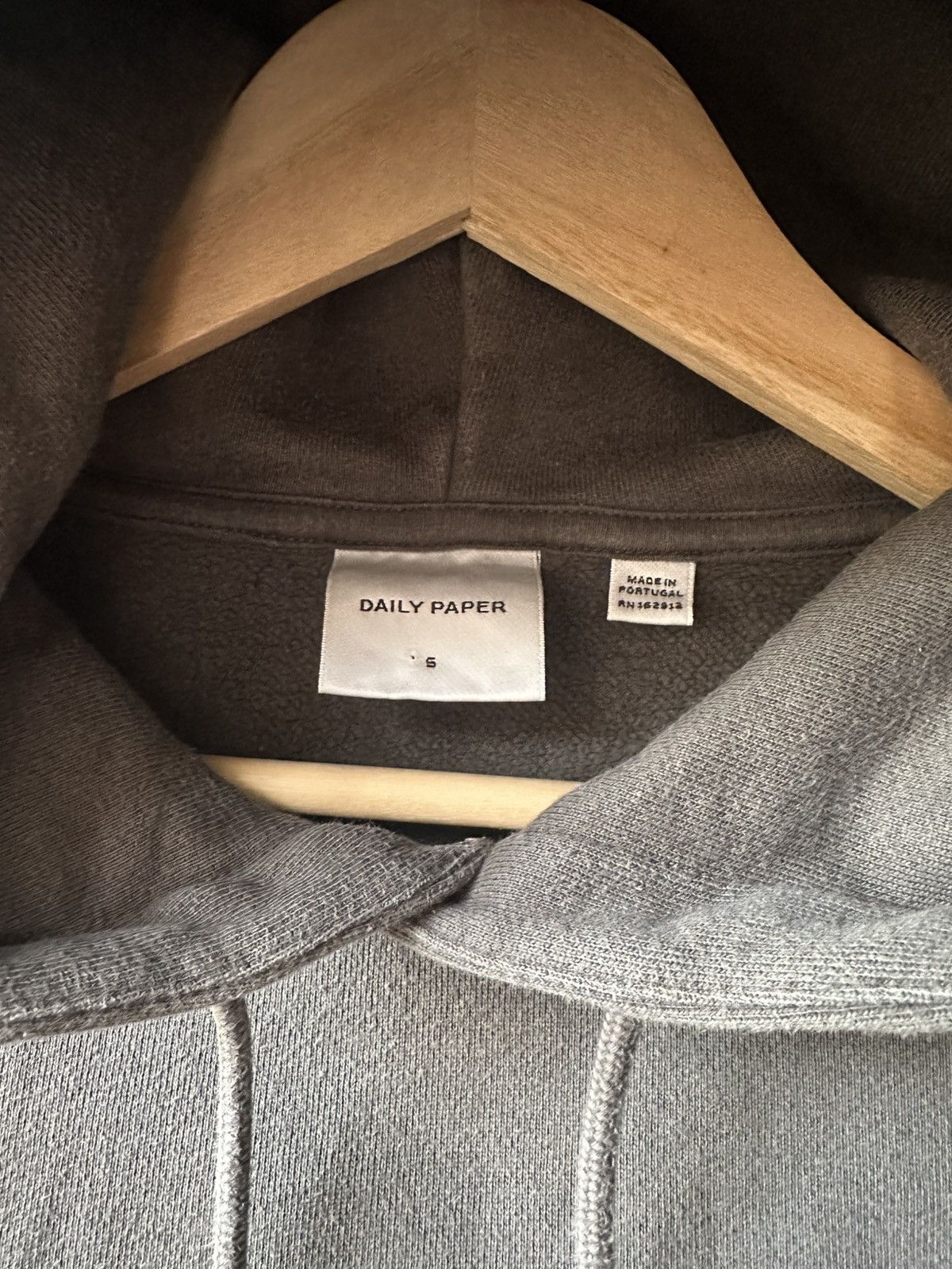Daily Paper Daily Paper Moga Disco Hoodie Size S Size US S / EU 44-46 / 1 - 3 Thumbnail
