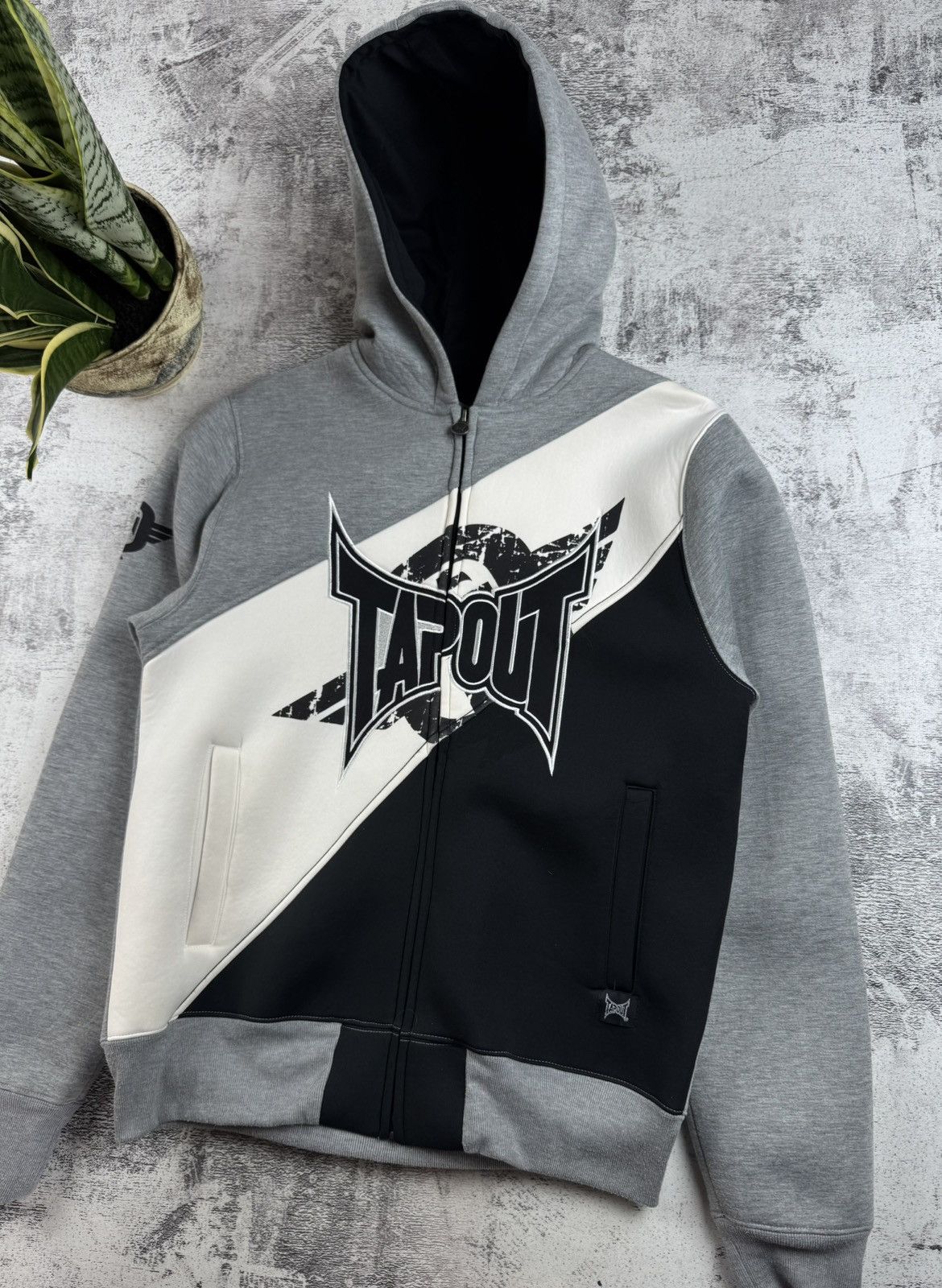Tapout Tapout Men’s XL Gray Hip Hop USA Y2K Rap Zip Bomber Hoodie Pullover Sweatshirt Size US XL / EU 56 / 4 - 3 Thumbnail