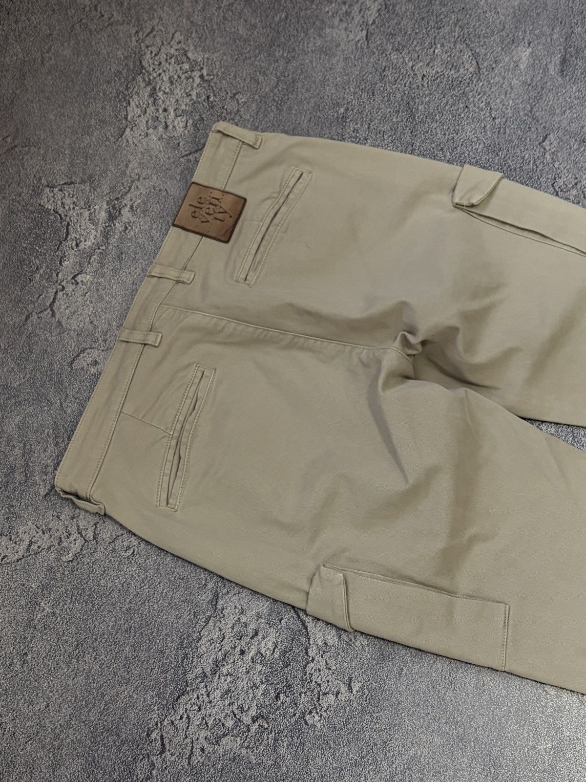 Eleventy Vtg Eleventy Milano Italy Cargo Pants Beige Khaki Trousers Size 27" / US 4 / IT 40 - 7 Thumbnail