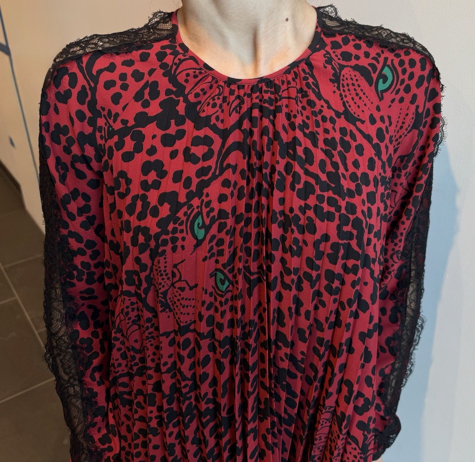 RED Valentino Red Valentino Leopard Print Lace-trimmed Lace Sleeve Dress Size M / US 6-8 / IT 42-44 - 8 Thumbnail