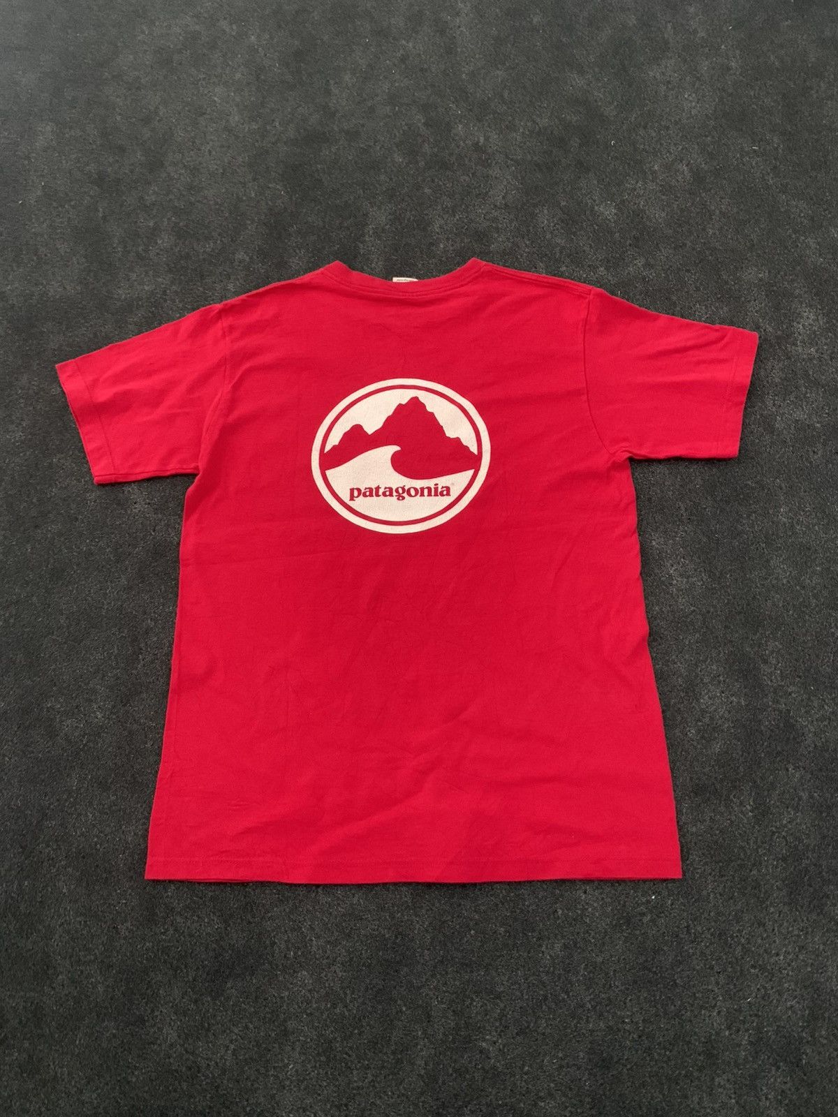 Patagonia Vintage Patagonia P-6 Logo T-Shirt Size US S / EU 44-46 / 1 - 8 Thumbnail
