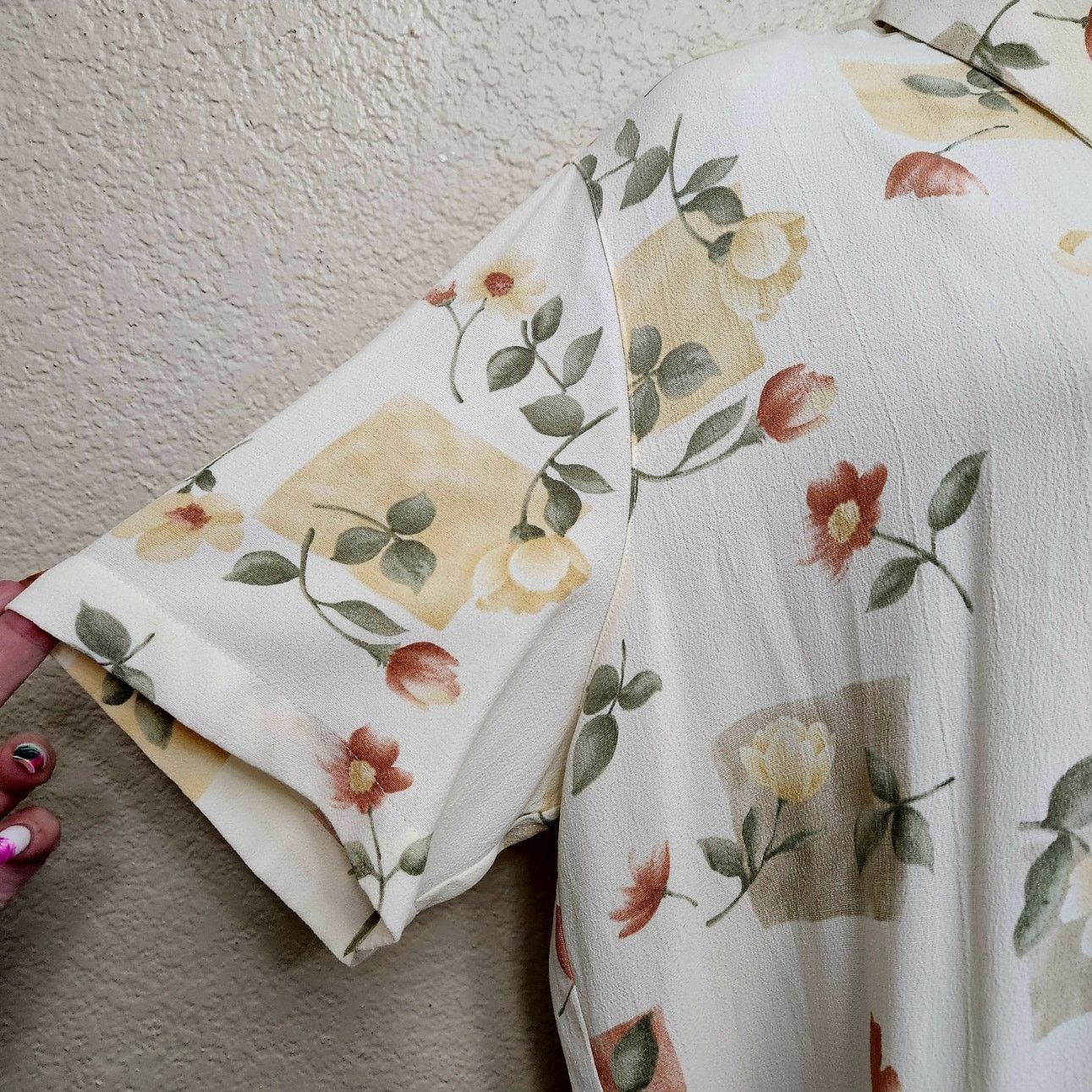 Other VTG Alfred Dunner Cream Green Floral Hidden Button Top 16 Size XXL / US 16-18 / IT 52-54 - 3 Thumbnail