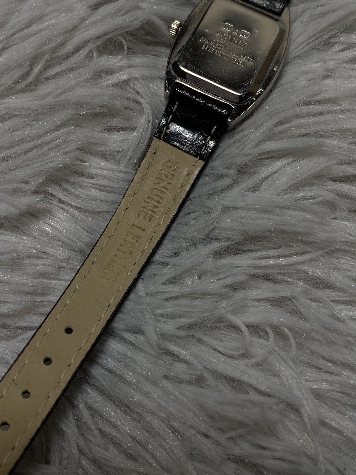 Jewelry Retro Q&Q Black Quartz Watch - Japanese Brand Size ONE SIZE - 11 Thumbnail