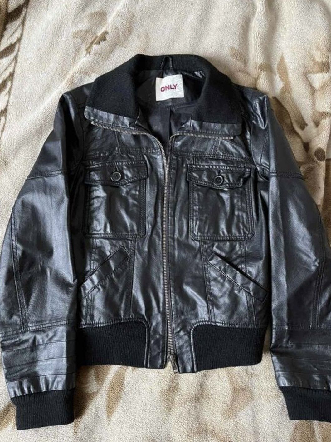 If Six Was Nine × Japanese Brand × Le Grande Bleu (L.G.B.) Vintage HardStone Leather Japanese Leather Jacket Size US S / EU 44-46 / 1 - 1 Preview