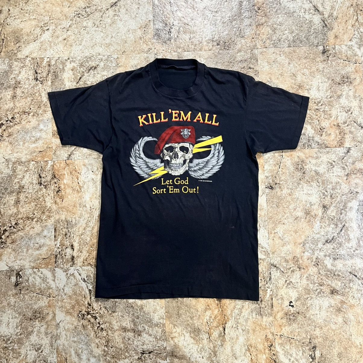 Vintage Vintage Kill ‘em all tee Size US XS / EU 42 / 0 - 1 Thumbnail