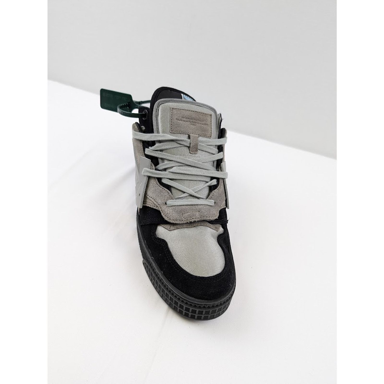 Off-White o1rshd1 Floating Arrow Sneaker in Dark Grey Size US 13 / EU 46 - 3 Thumbnail