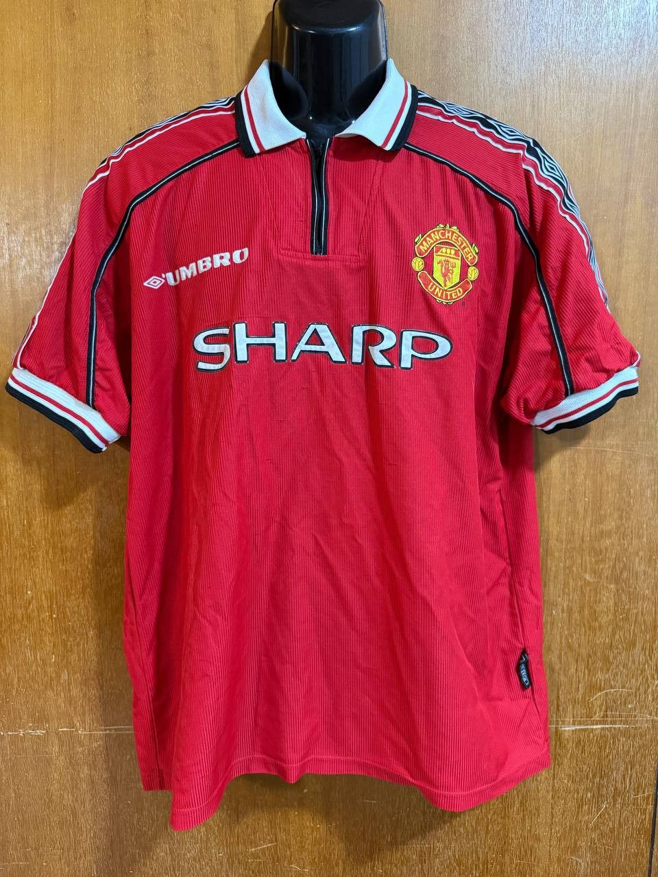 Umbro Vintage jersey Manchester United Umbro 1998–2000 TREBLE Size US L / EU 52-54 / 3 - 15 Thumbnail