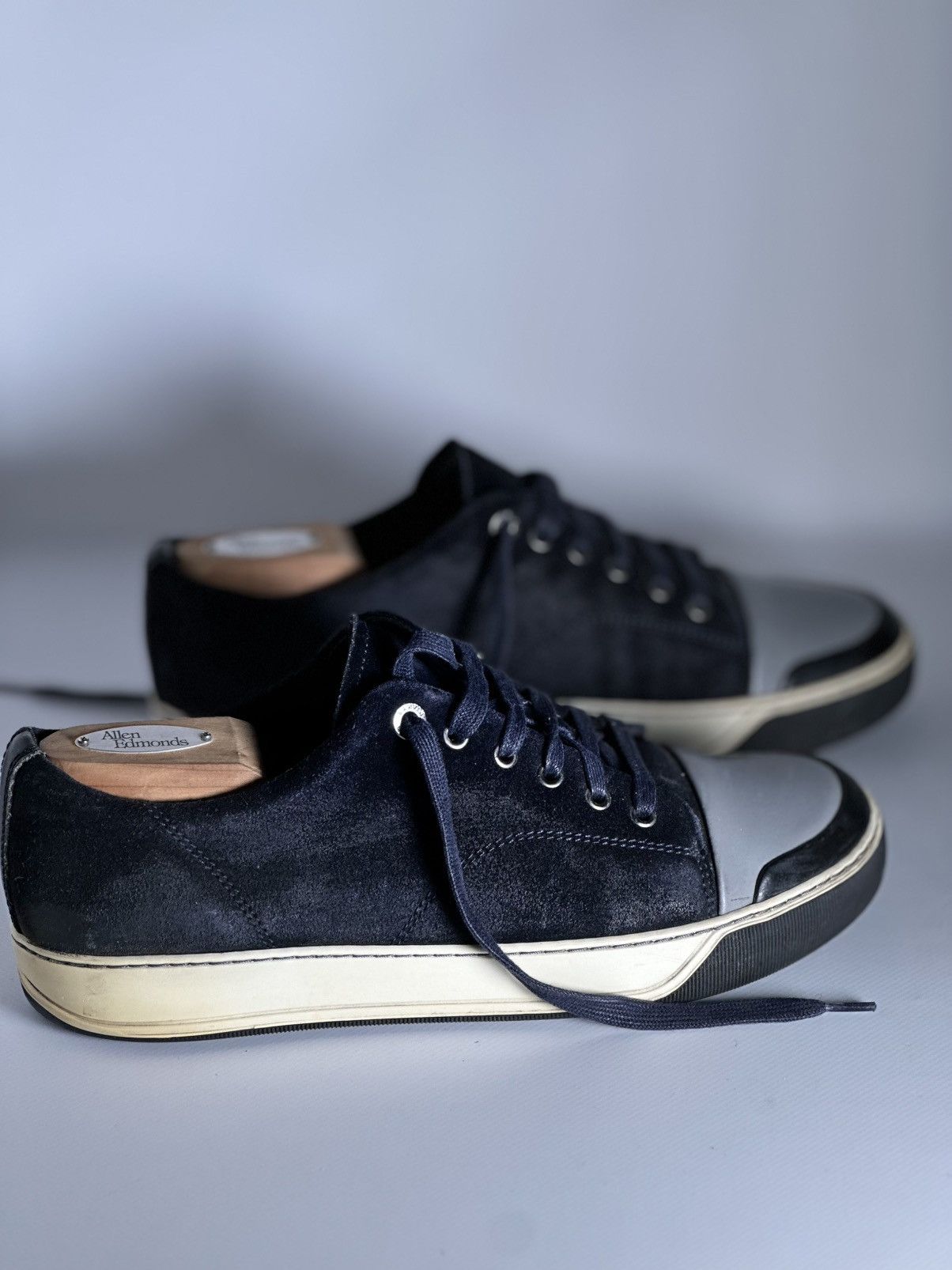 Lanvin Lanvin Blue/Black Suede and Patent Leather Low Top Sneakers Size US 6 / EU 39 - 9 Thumbnail