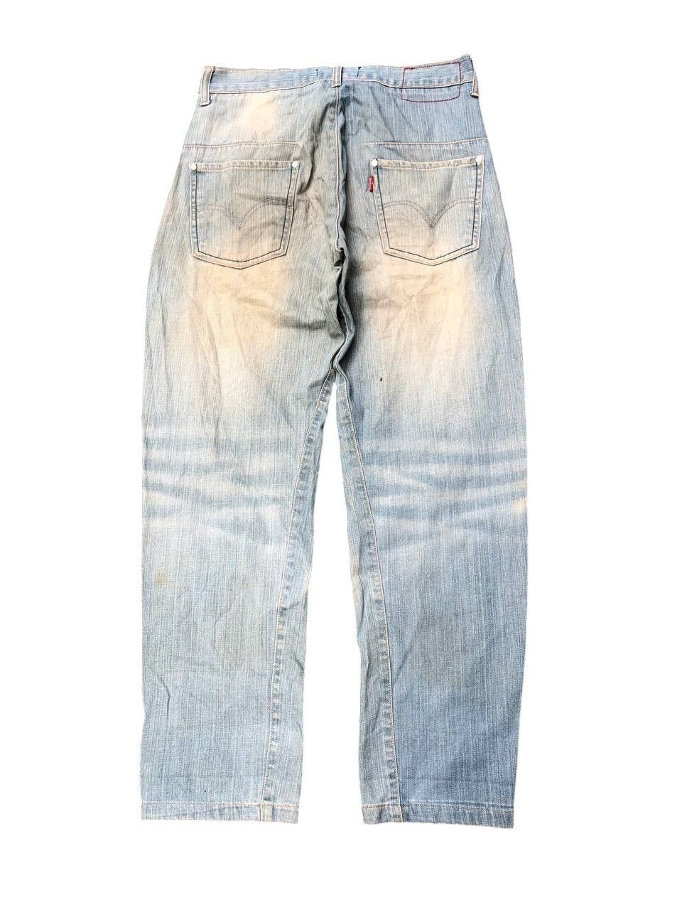 Levi's Vintage Clothing Vintage Thrashed Levi's Engineered Jeans Size US 30 / EU 46 - 5 Thumbnail