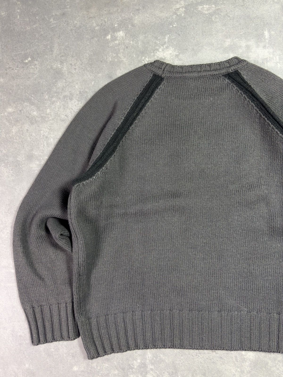 Diesel 00s Diesel Big Logo Wool Thick Boxy Knit Sweater M Size M / US 6-8 / IT 42-44 - 9 Thumbnail