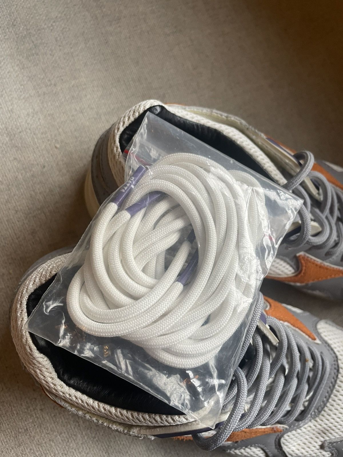 Mizuno × Patta New 2018 Patta X Mizuno Sky Medal in grey/orange Size US 6 / EU 39 - 7 Thumbnail