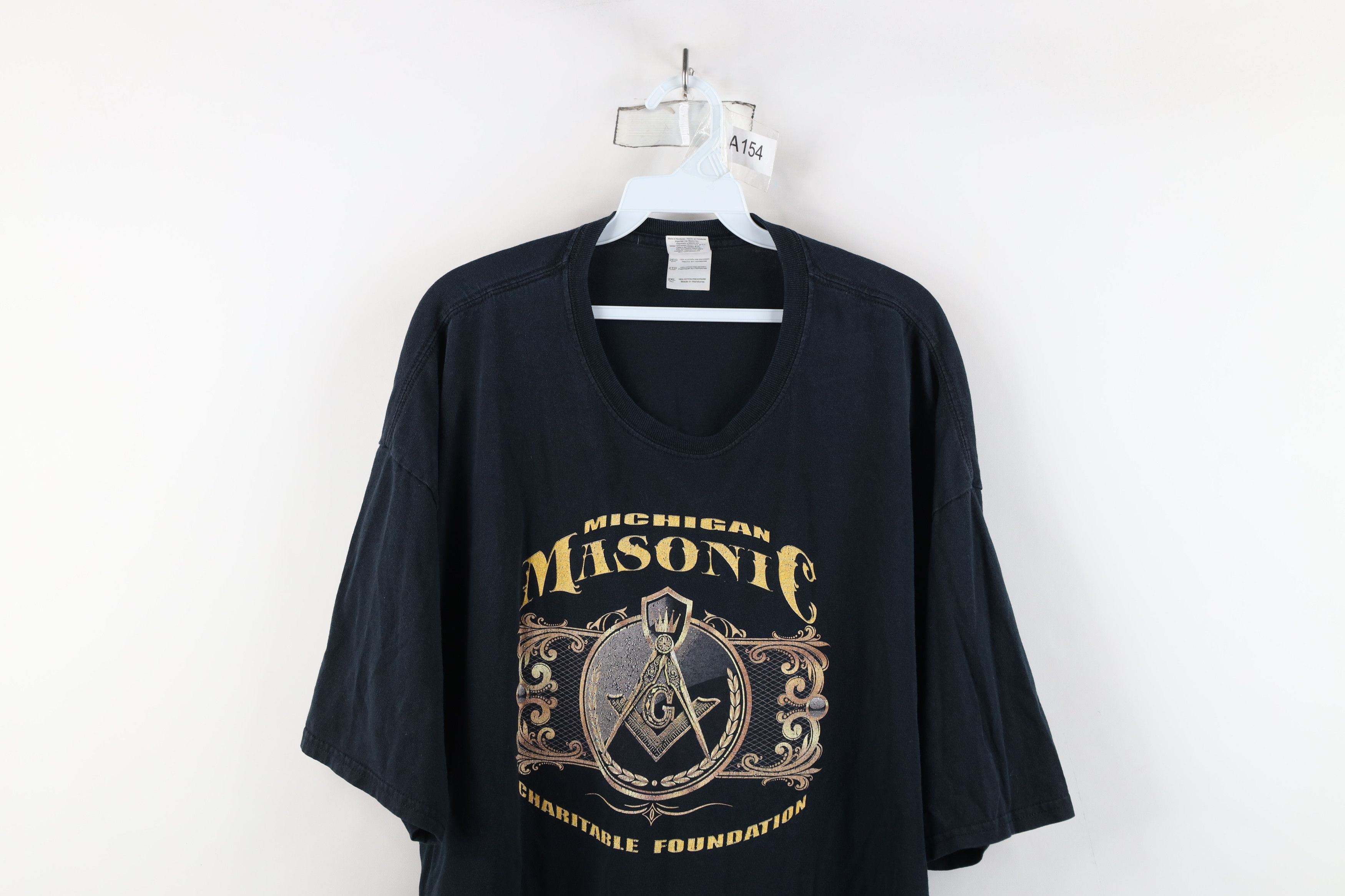 Vintage Vintage Freemasons Michigan Masonic Short Sleeve T-Shirt Size US XXL / EU 58 / 5 - 2 Thumbnail