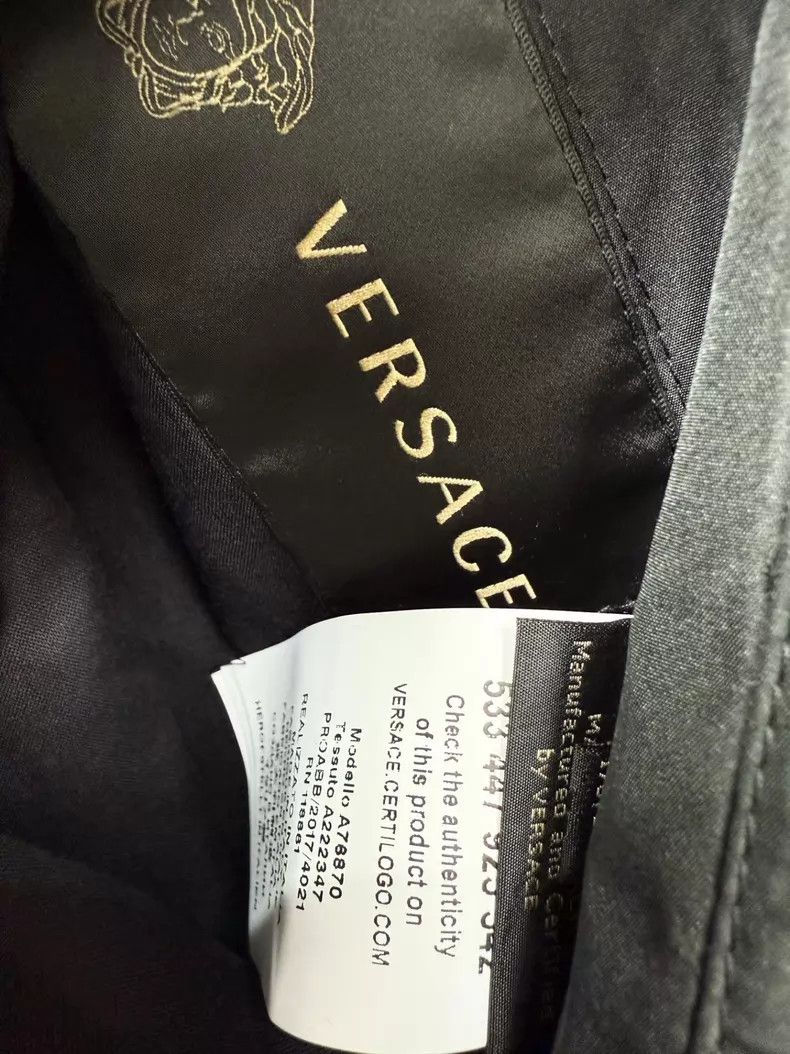 Versace Versace The main line wears a cotton jacket on both sides Size US L / EU 52-54 / 3 - 8 Thumbnail