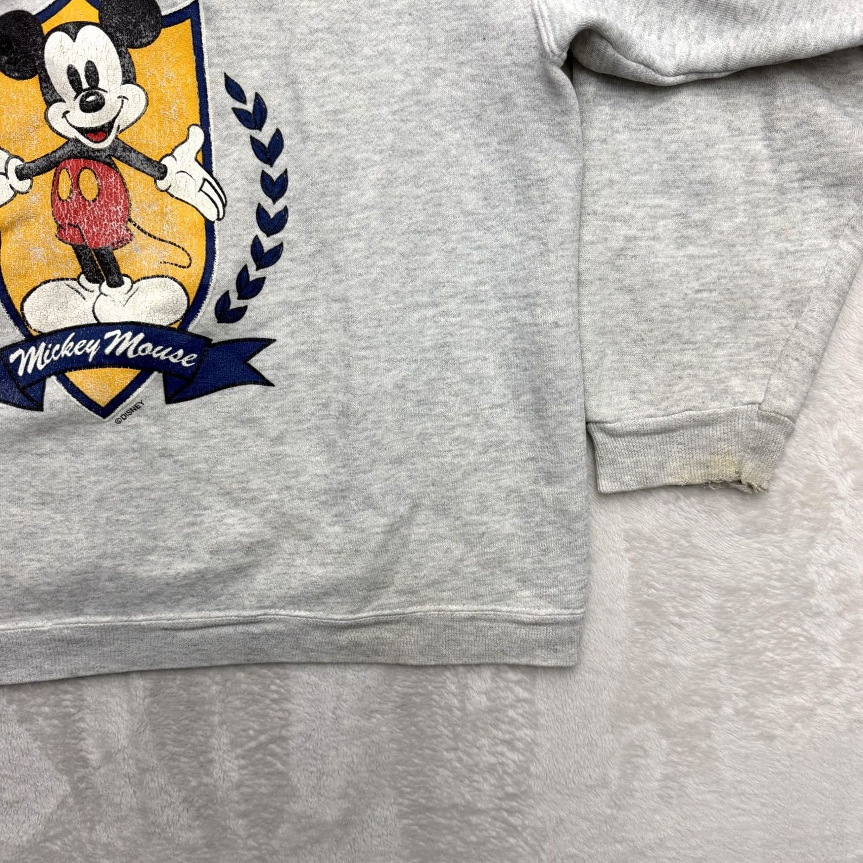 Hanes VINTAGE Hanes Mickey Mouse Sweatshirt Mens XL Gray Graphic Fleece USA Size US XL / EU 56 / 4 - 5 Thumbnail
