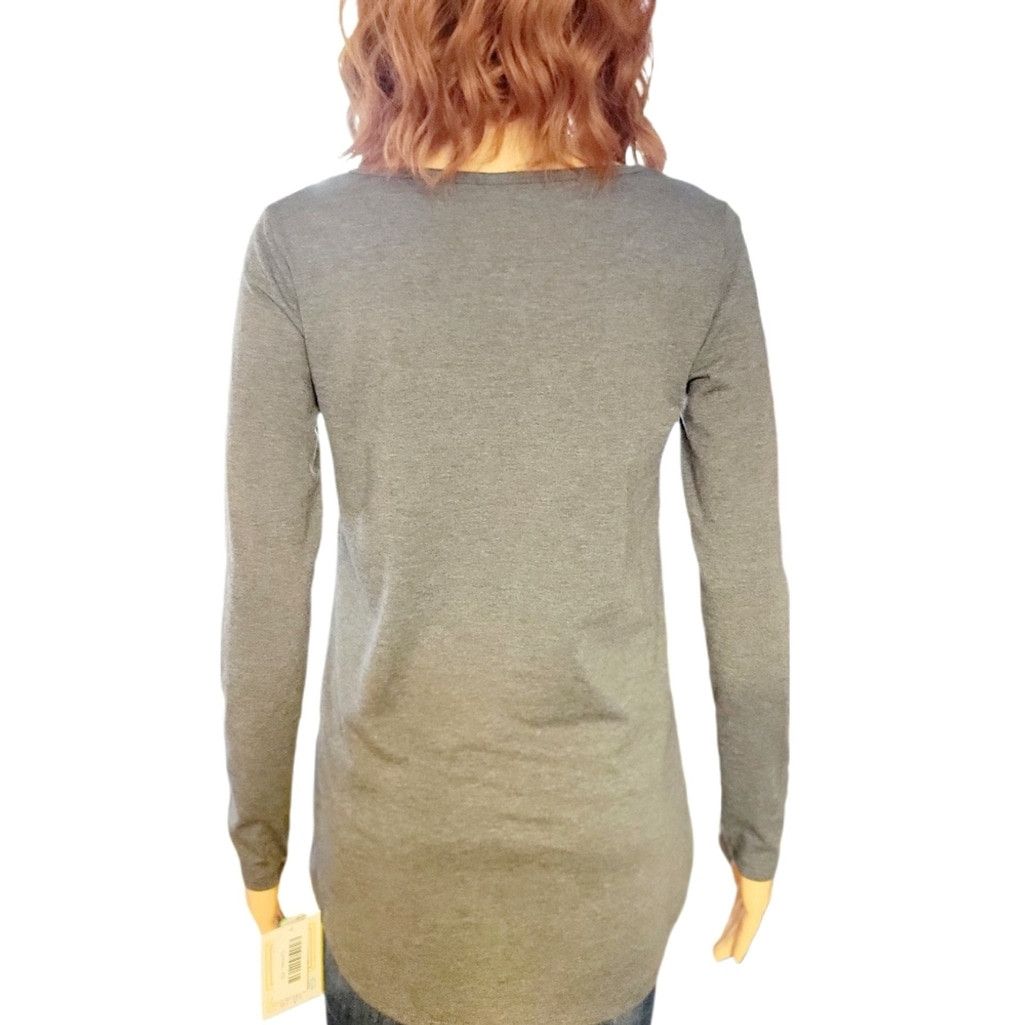 Other LuLaroe Lynnae long sleeve top size XS Size XS / US 0-2 / IT 36-38 - 3 Thumbnail