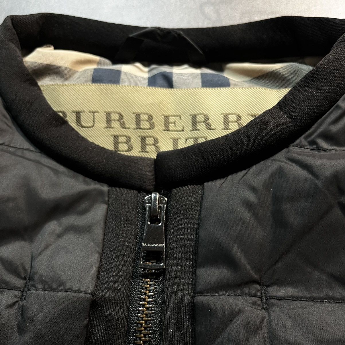 Burberry Burberry London Nova Check Womens Down Puffer Jacket Bomber Size US S / EU 44-46 / 1 - 6 Thumbnail
