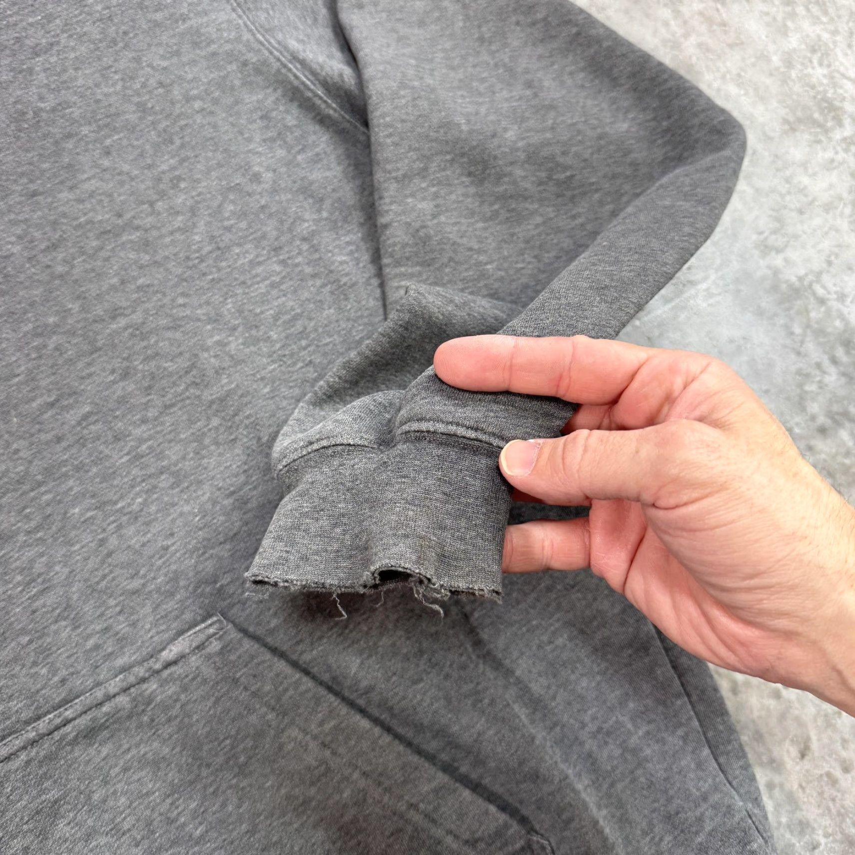 Adidas VINTAGE adidas Hoodie Mens XL Gray Pullover Sweatshirt Faded Distressed 90s y2k Logo Pockets Hooded Solid Size US XL / EU 56 / 4 - 3 Thumbnail