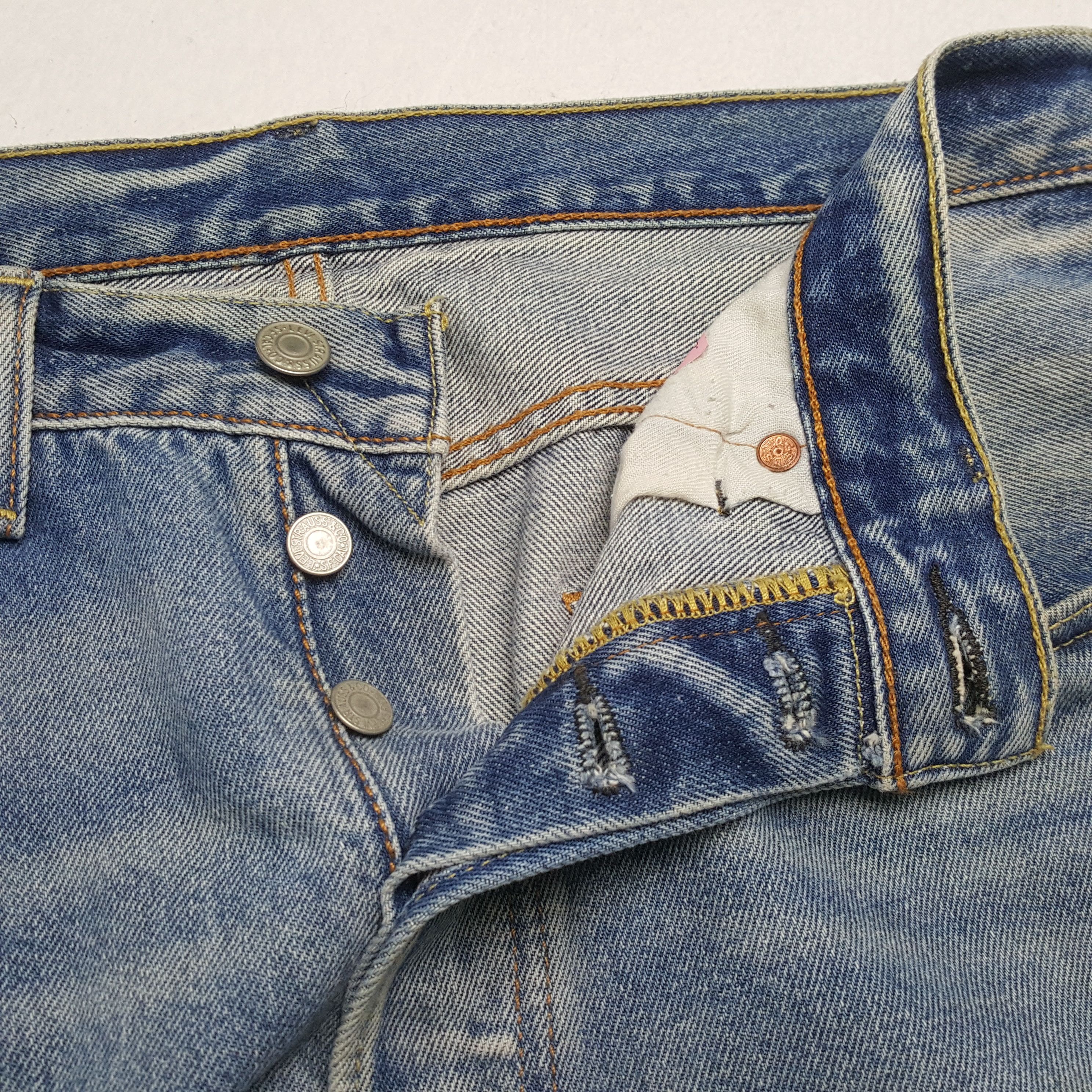Levi's × Levi's Vintage Clothing × Vintage Vintage LEVI'S 501 Kurt Cobain Distressed Style Jeans Size US 32 / EU 48 - 12 Thumbnail