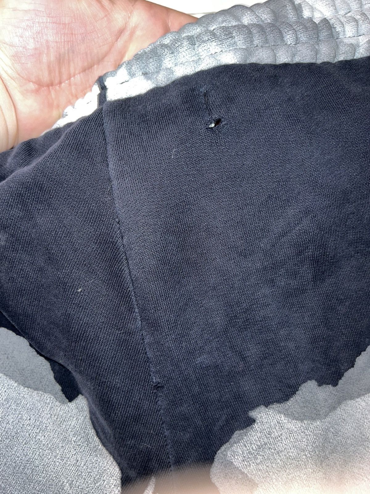 Off-White White splotch sweatpants Size US 31 - 3 Thumbnail