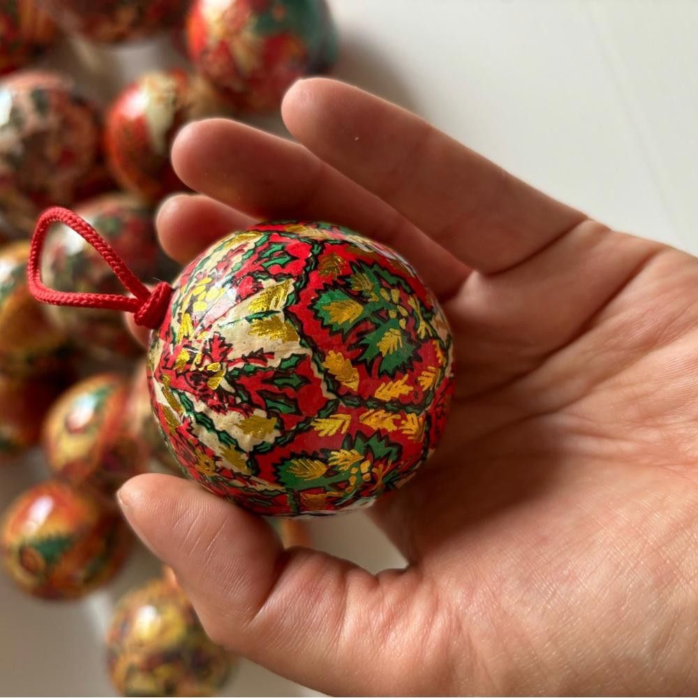 Designer Vintage Paper Mache Christmas Ornaments Size ONE SIZE - 2 Thumbnail
