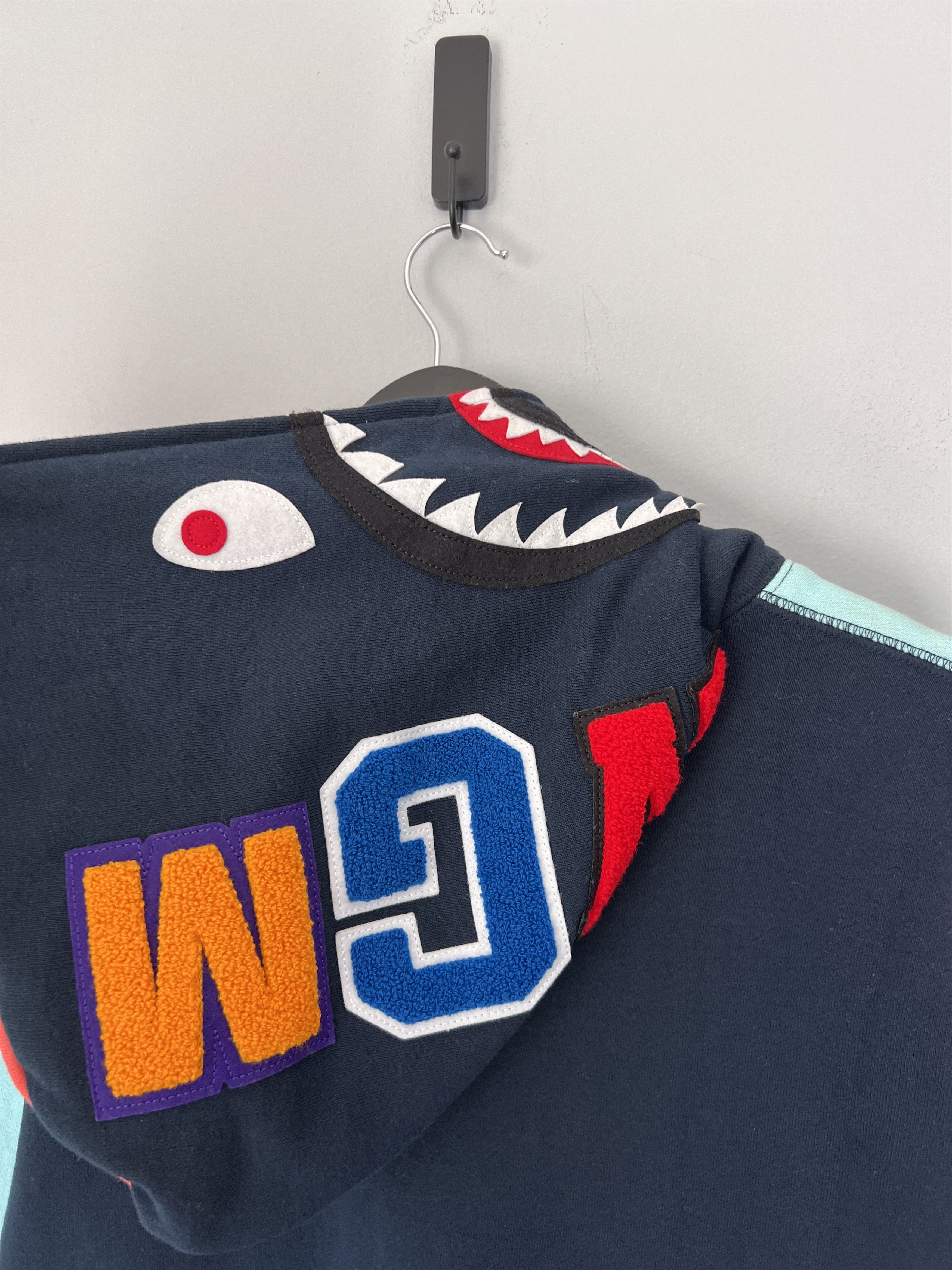Bape Bape Multi Color Full Zip Shark Hoodie Size US L / EU 52-54 / 3 - 11 Thumbnail