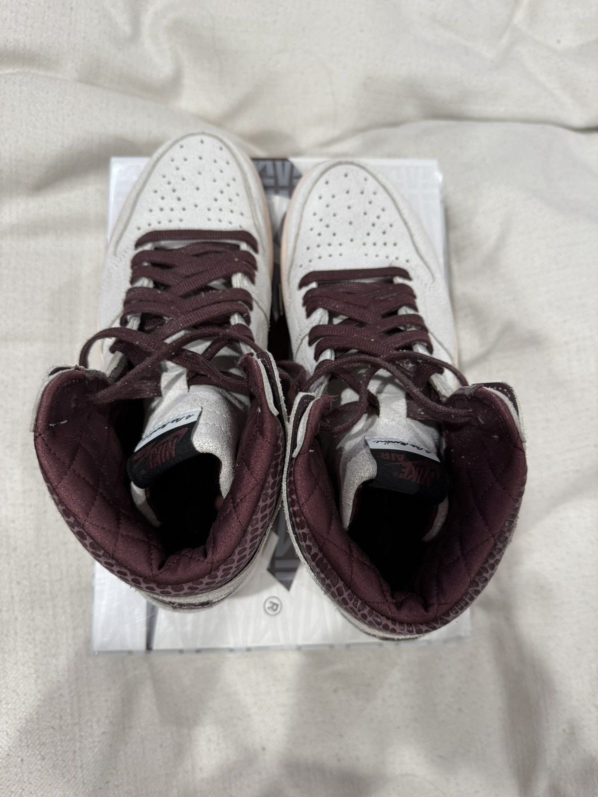 A Ma Maniere × Jordan Brand A Ma Maniere Air Jordan 1 High Sneakers 9.5 Size US 9.5 / EU 42-43 - 5 Thumbnail