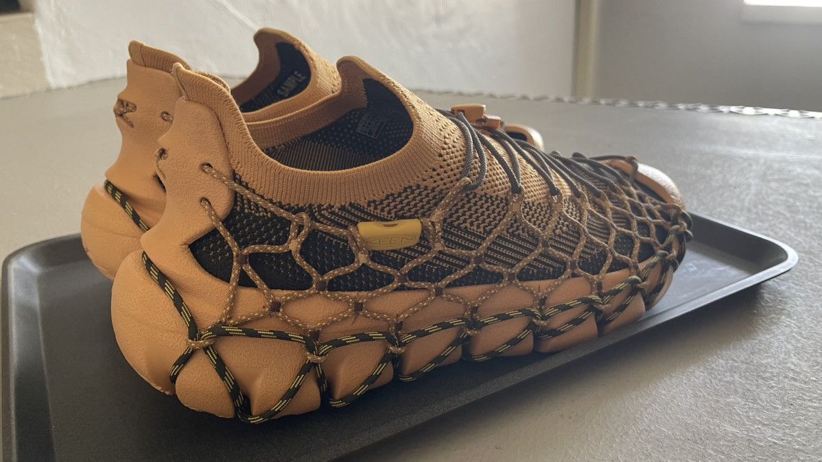 KEEN KEEN UNEEK 360 US9M BLACK / TERRACOTTA Size US 9 / EU 42 - 6 Thumbnail