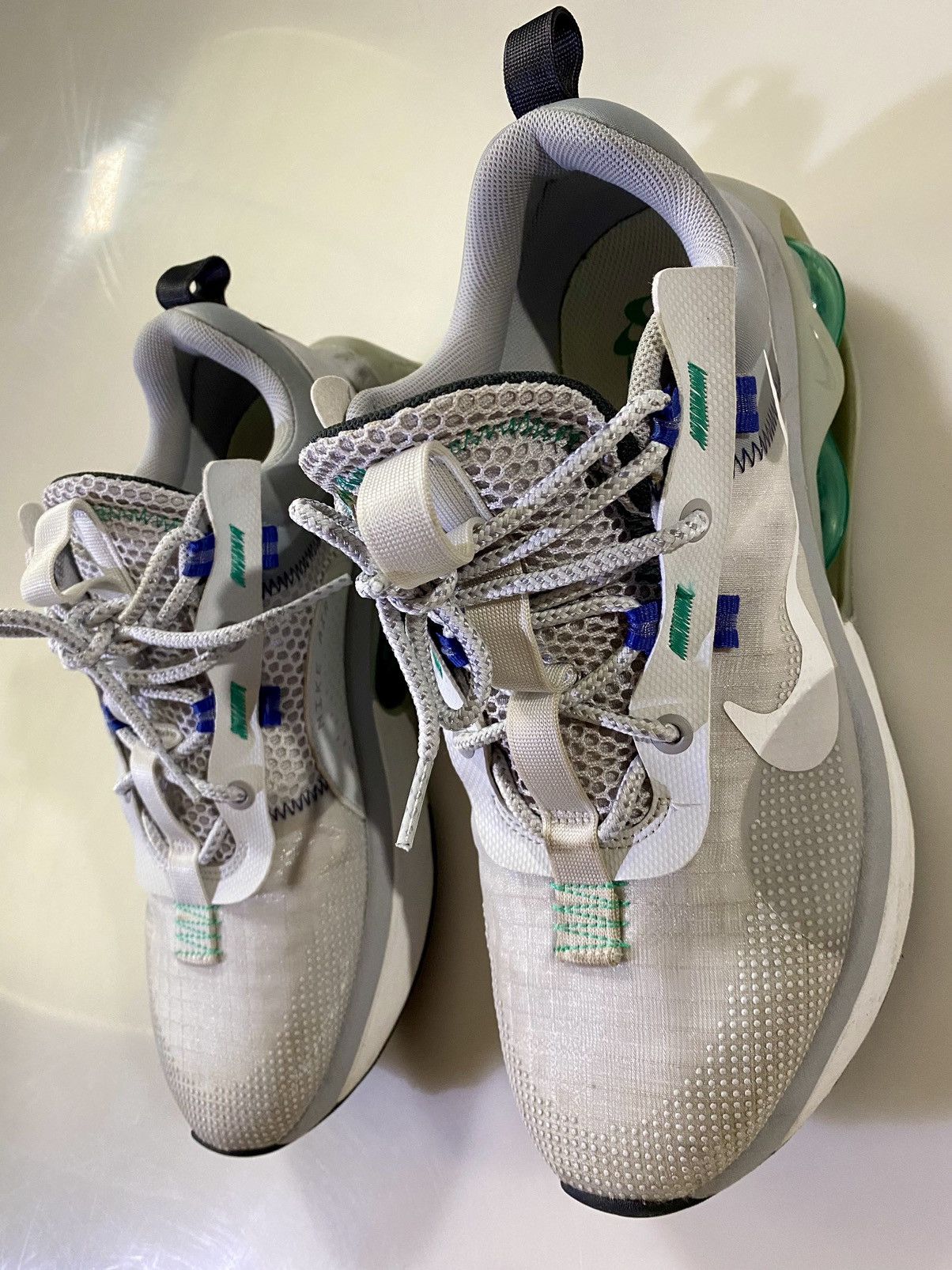 Nike VGC Nike Air Max 2021 Photon Dust Clear Emerald 10.5 Size US 10.5 / EU 43-44 - 2 Thumbnail