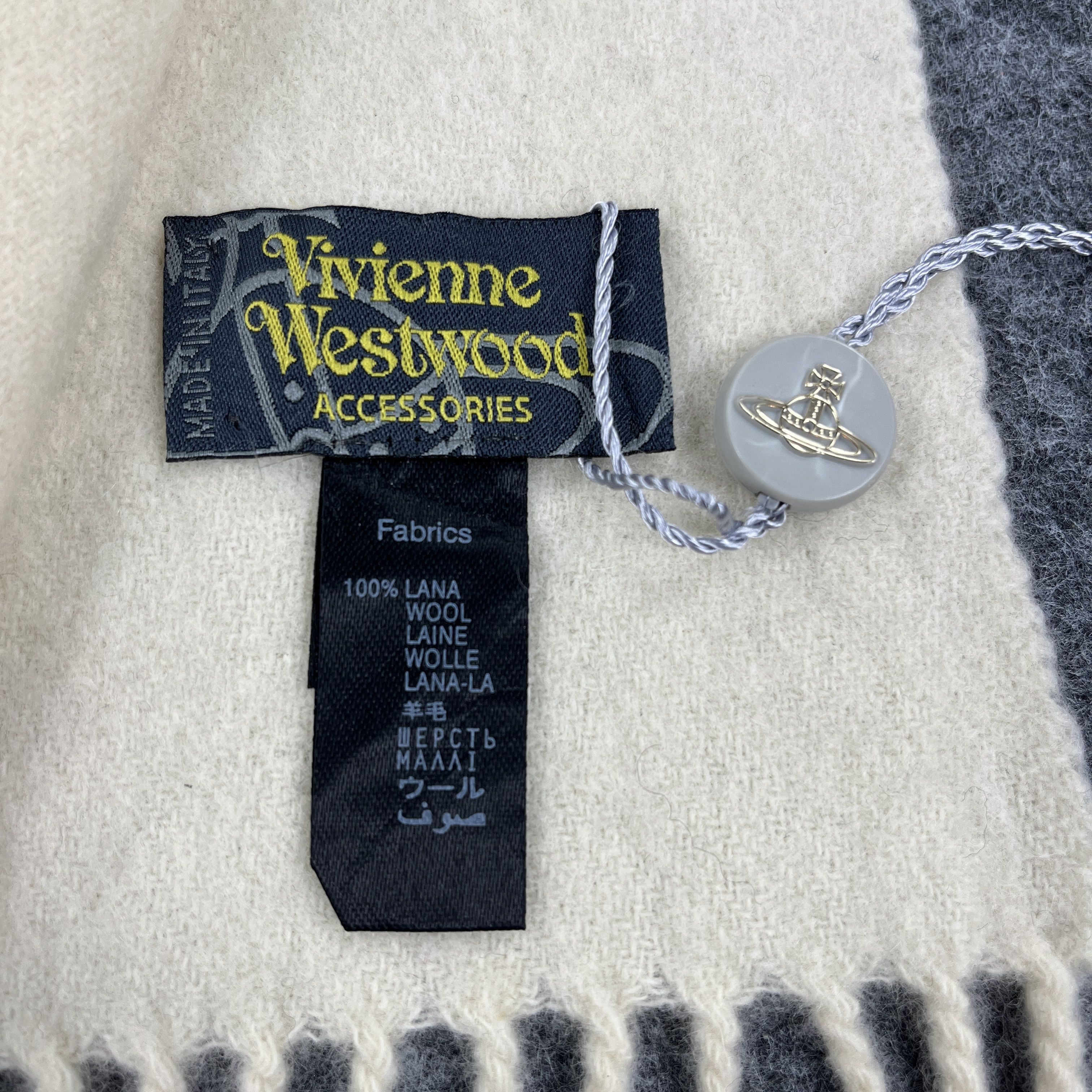 Vivienne Westwood Scarf / Muffler / Neckwear T1037