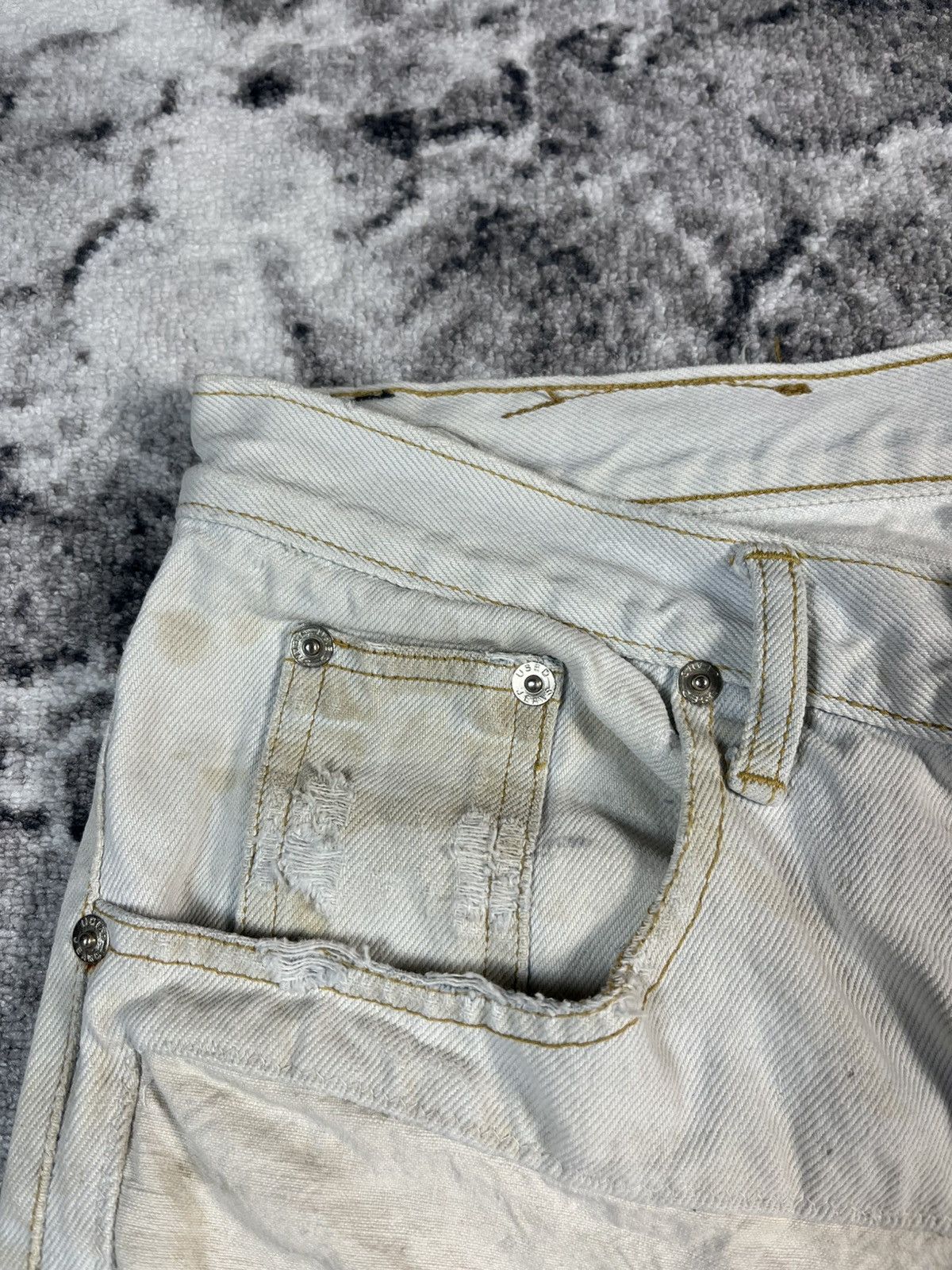 Other Kaserne Zurich Distressed White Jeans Size US 35 - 4 Thumbnail
